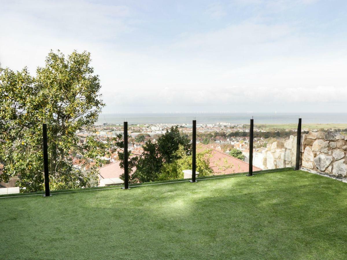 Hillside Cottage Престатин Экстерьер фото